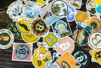 新手用什么软件玩比特币 2025新手买比特币APP排行TOP10